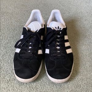 Adidas Gazelle Womens Size 8 (size 6 men’s)